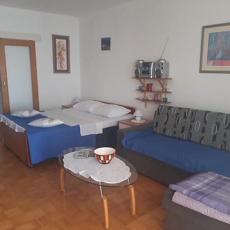סנג' Apartman Ada מראה חיצוני תמונה