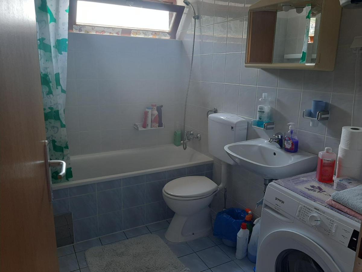 סנג' Apartman Ada מראה חיצוני תמונה