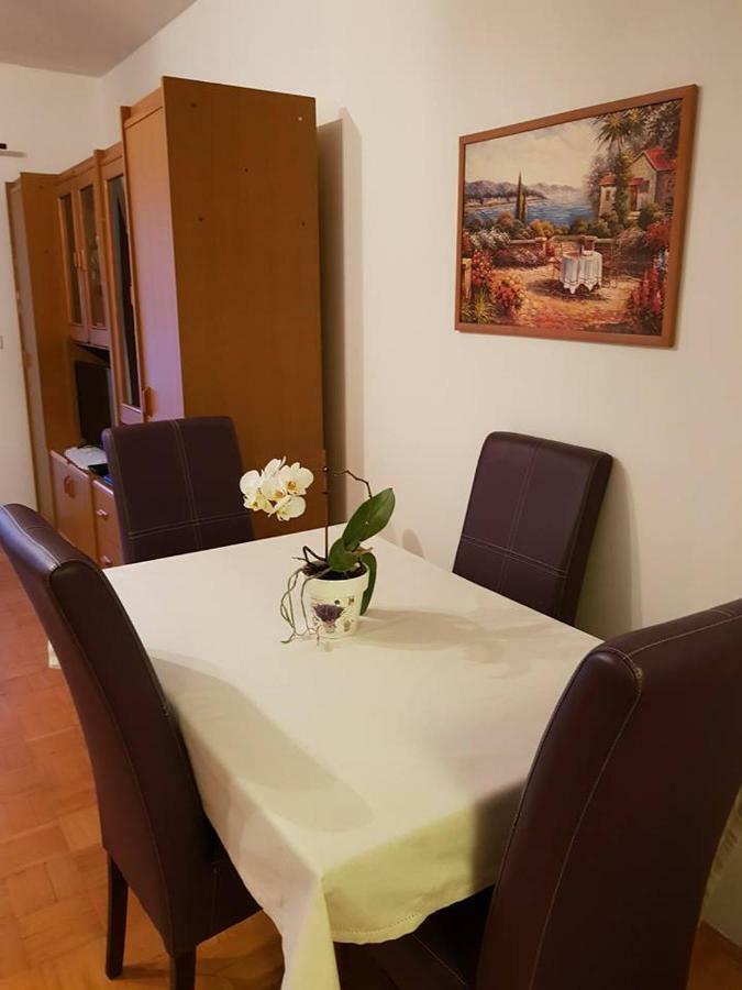 סנג' Apartman Ada מראה חיצוני תמונה